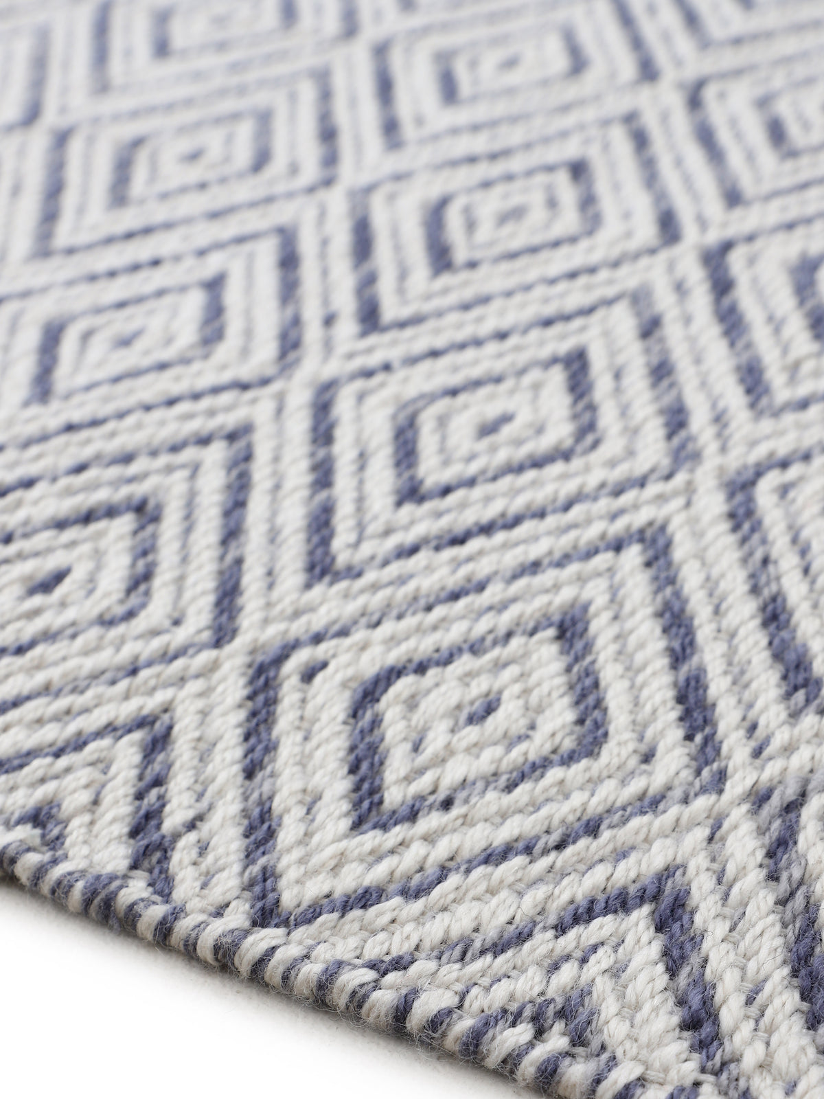 In- & Outdoor Teppich aus recyceltem Material Grau