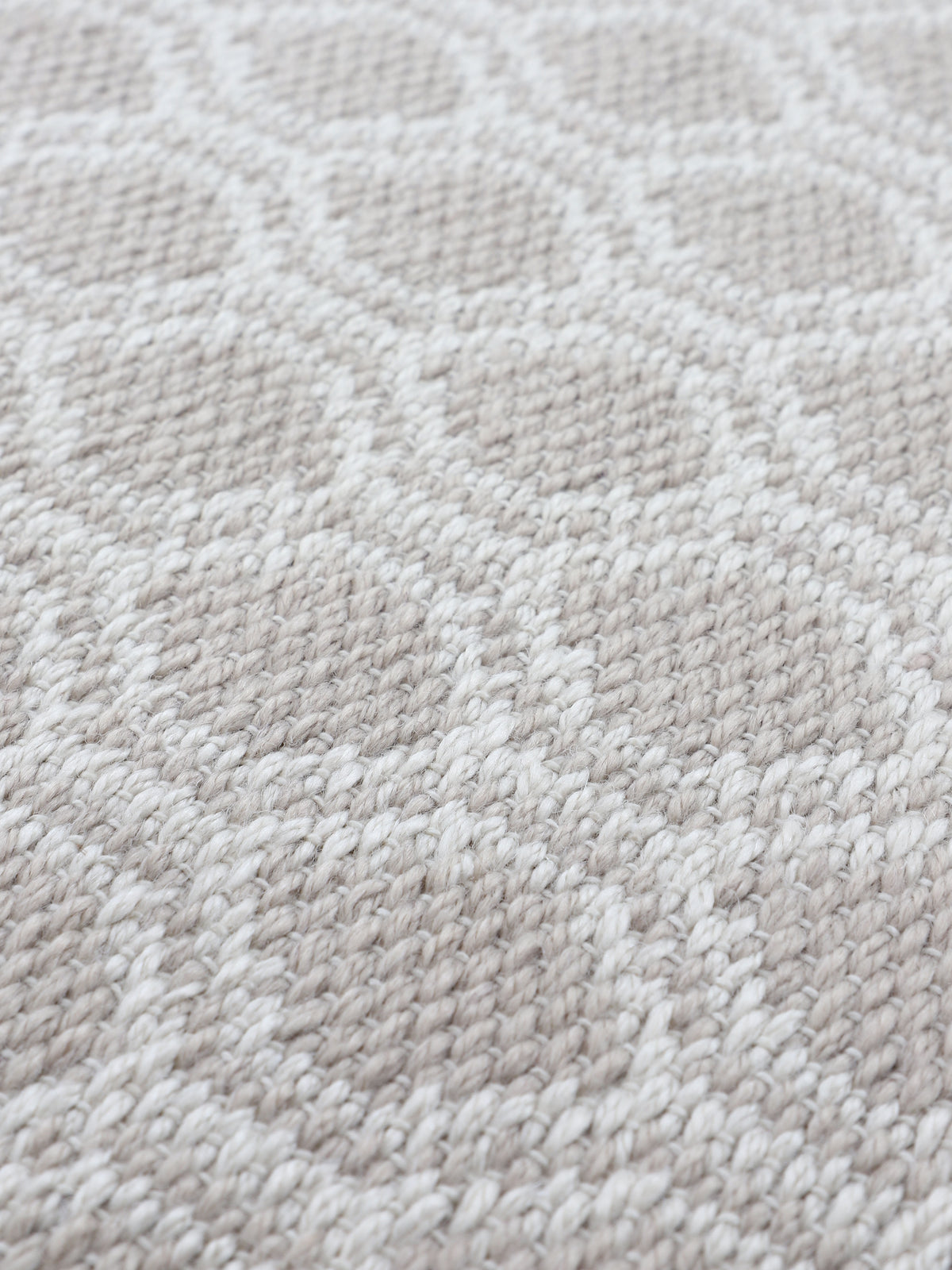 In- & Outdoor Teppich aus recyceltem Material Beige